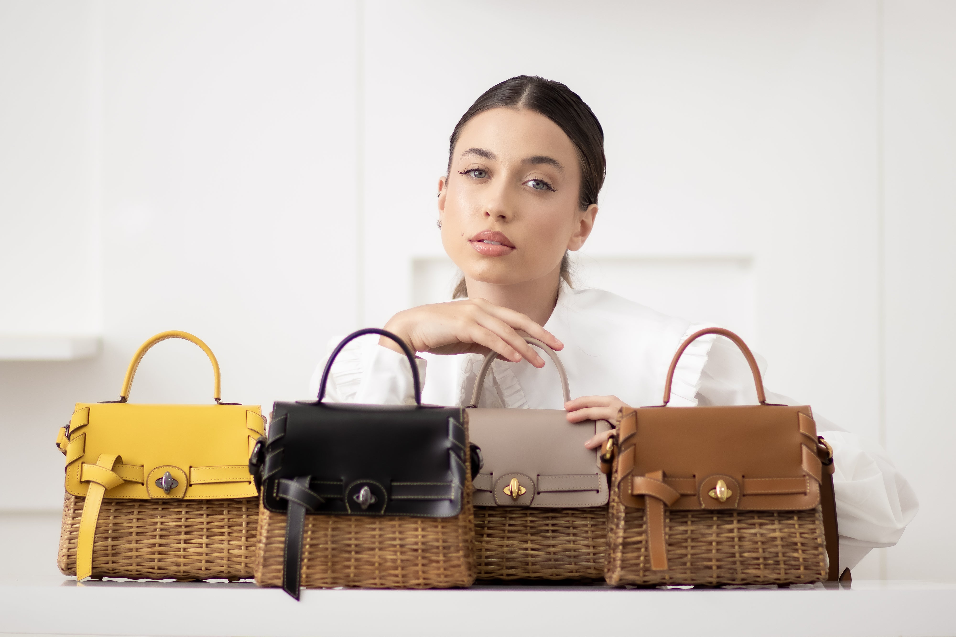 Bolsa Anne Preta